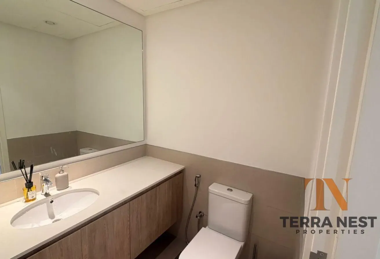 BRIGHT 3 BR | BIGGER LAYOUT | COMMUNITY VIEW