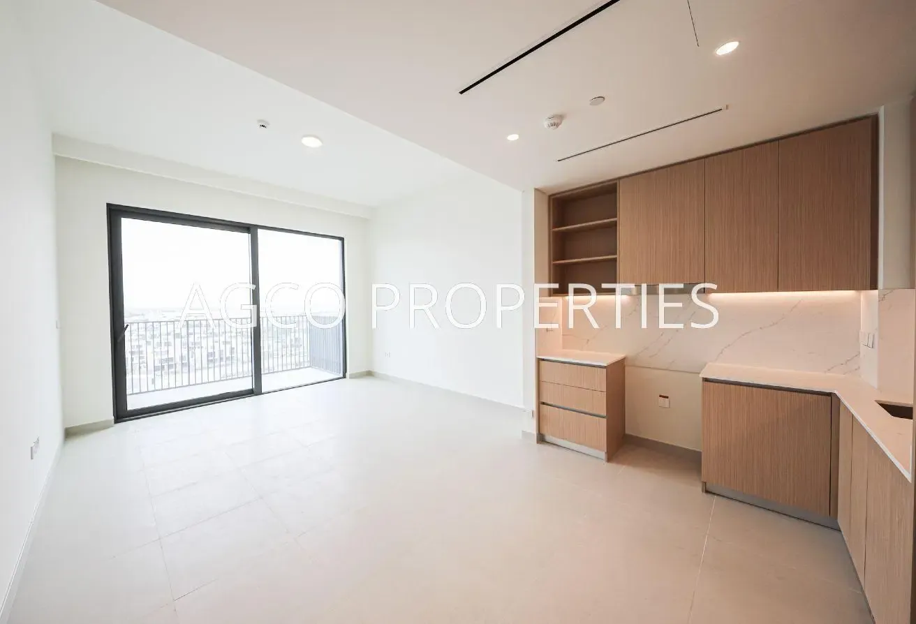 Brand New | Open View | Ready To Move In