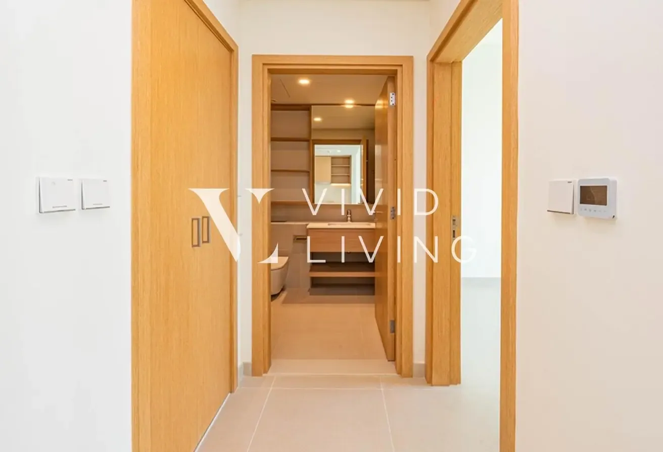 BRAND NEW | HIGH FLOOR | VILLA VIEW