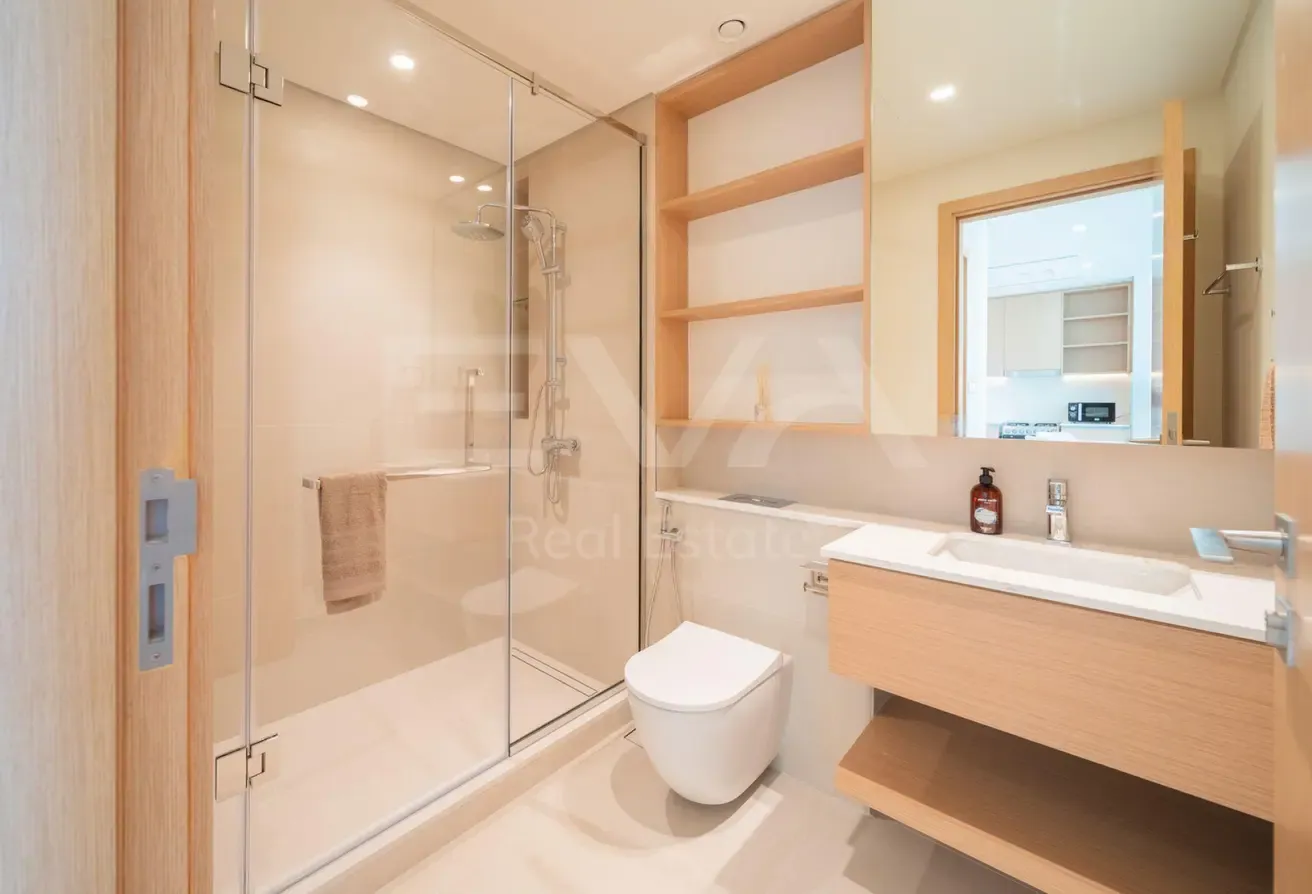 FULLY FURNISHED | SKYLINE VIEW | MID FLOOR