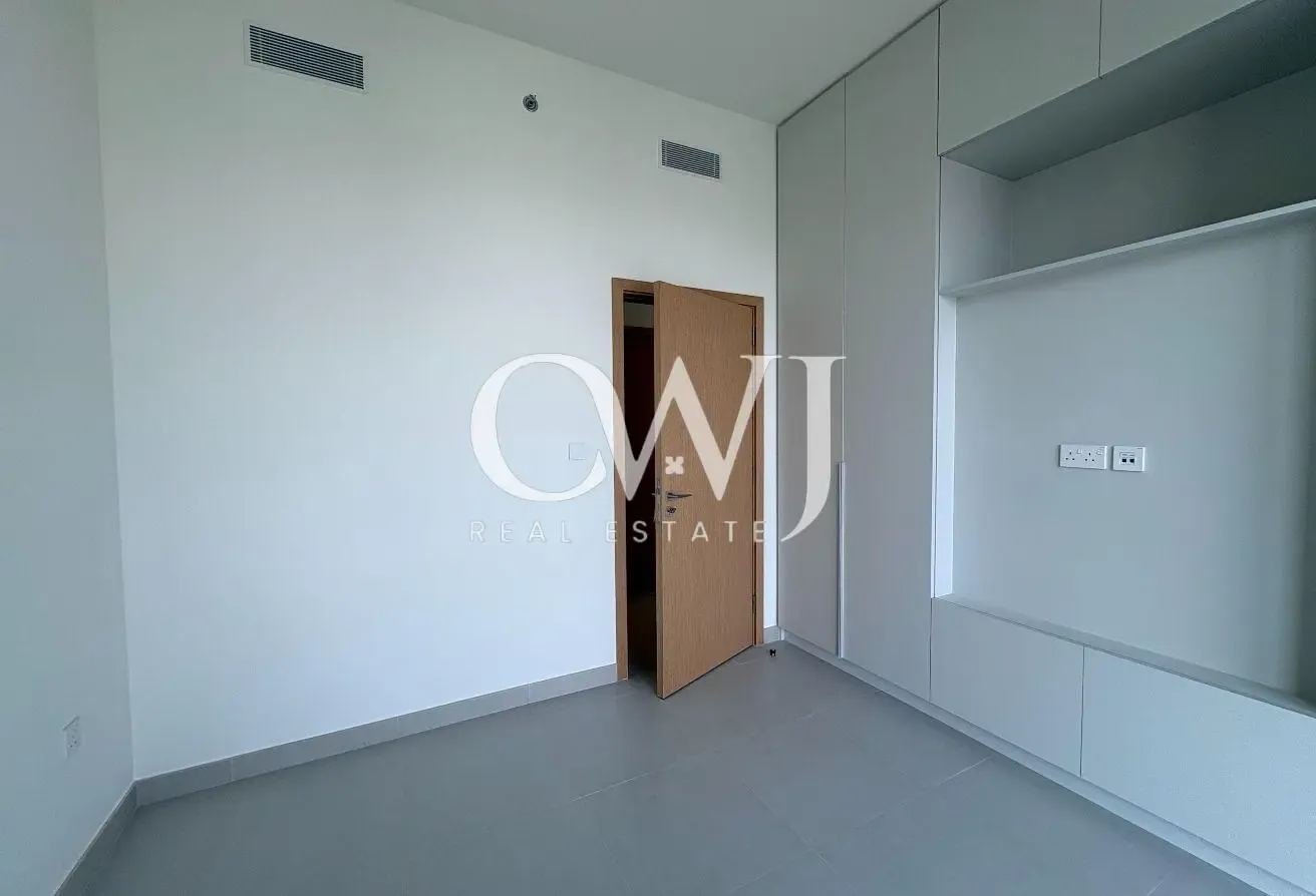 Brand New | Vacant | Sidra View