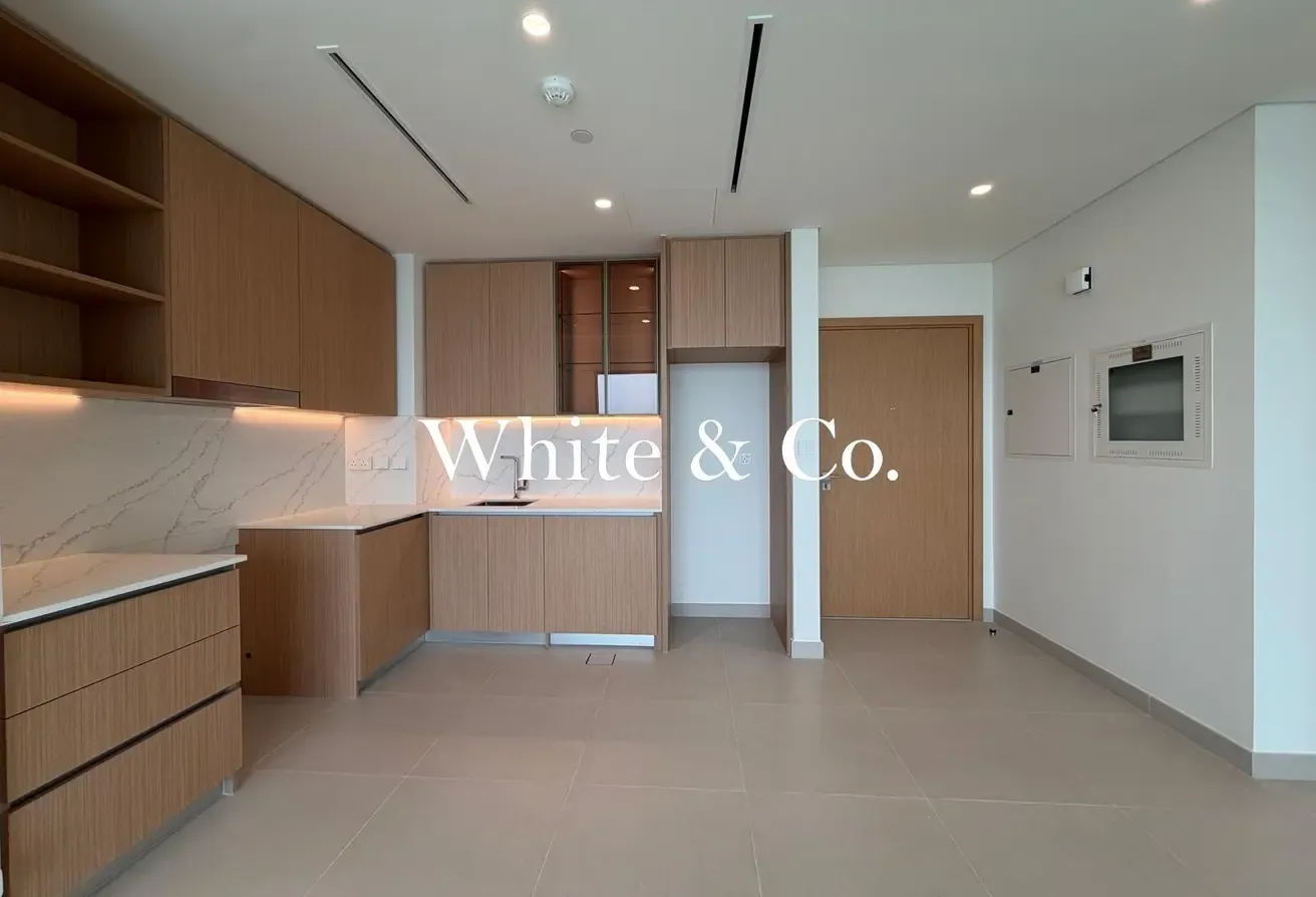 Vacant Now | Villa Views | Next to Park