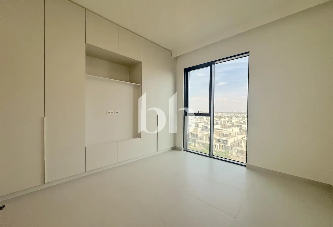 Brand New | Direct Park Access | Great Amenities