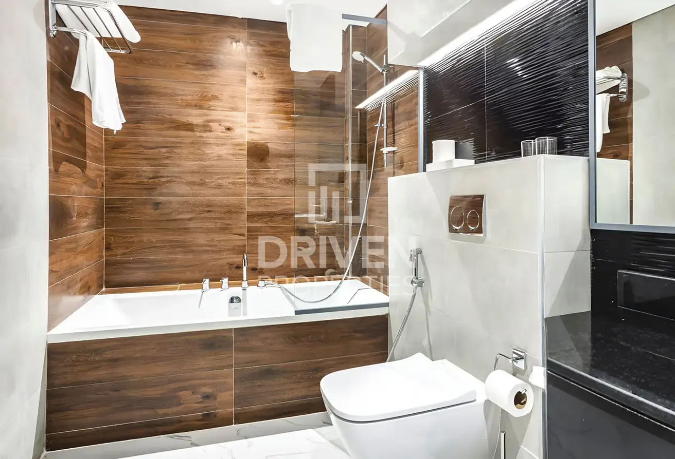 Private Pool | Marina View | Next to Mall