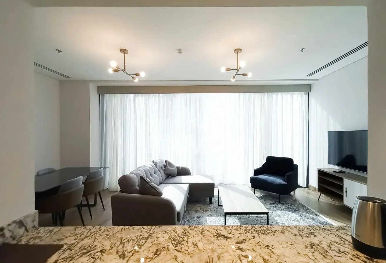 Vacant | All Bills Included | Close to Mall