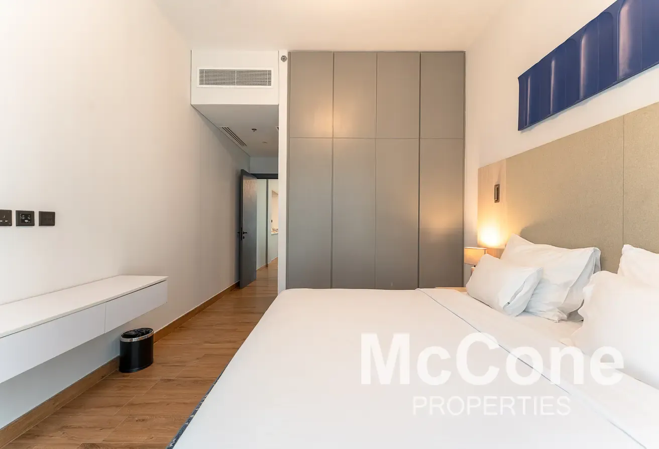 Full Marina View | Fully Furnished | Near Metro