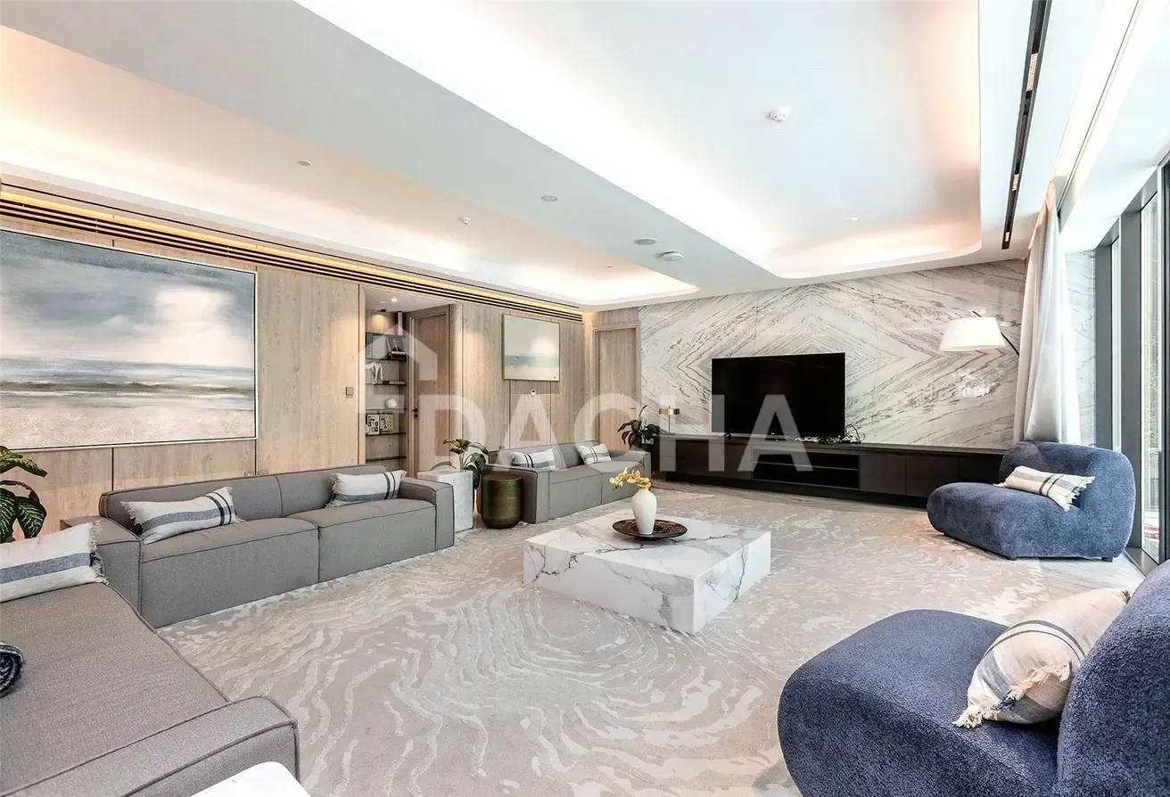Penthouse | Bills Included | Ultra Luxury