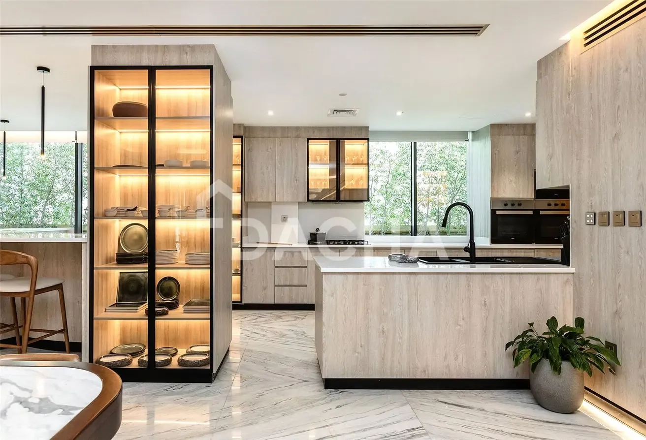 Penthouse | Bills Included | Ultra Luxury