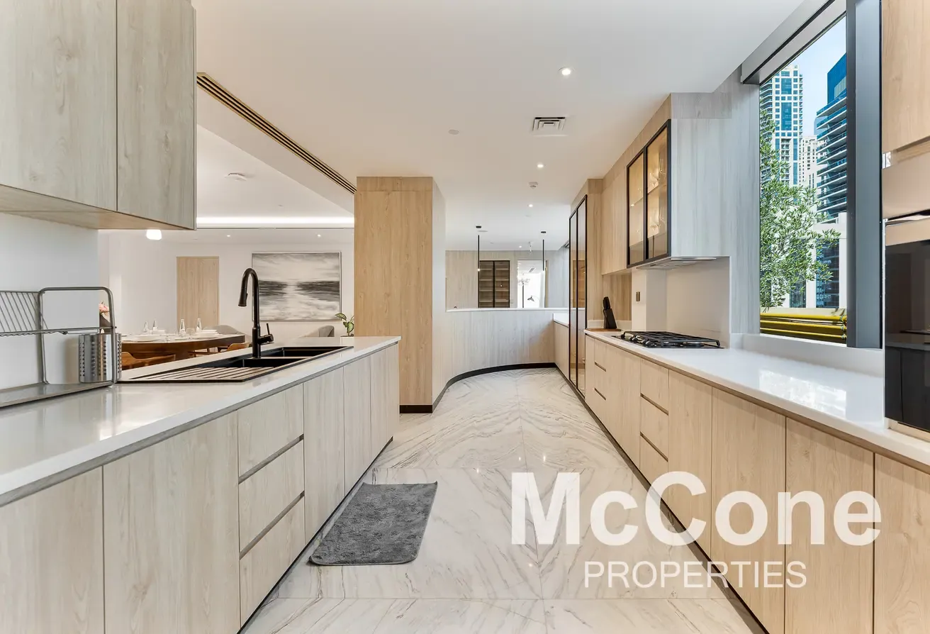 Luxury Penthouse | Marina View | Private Facility