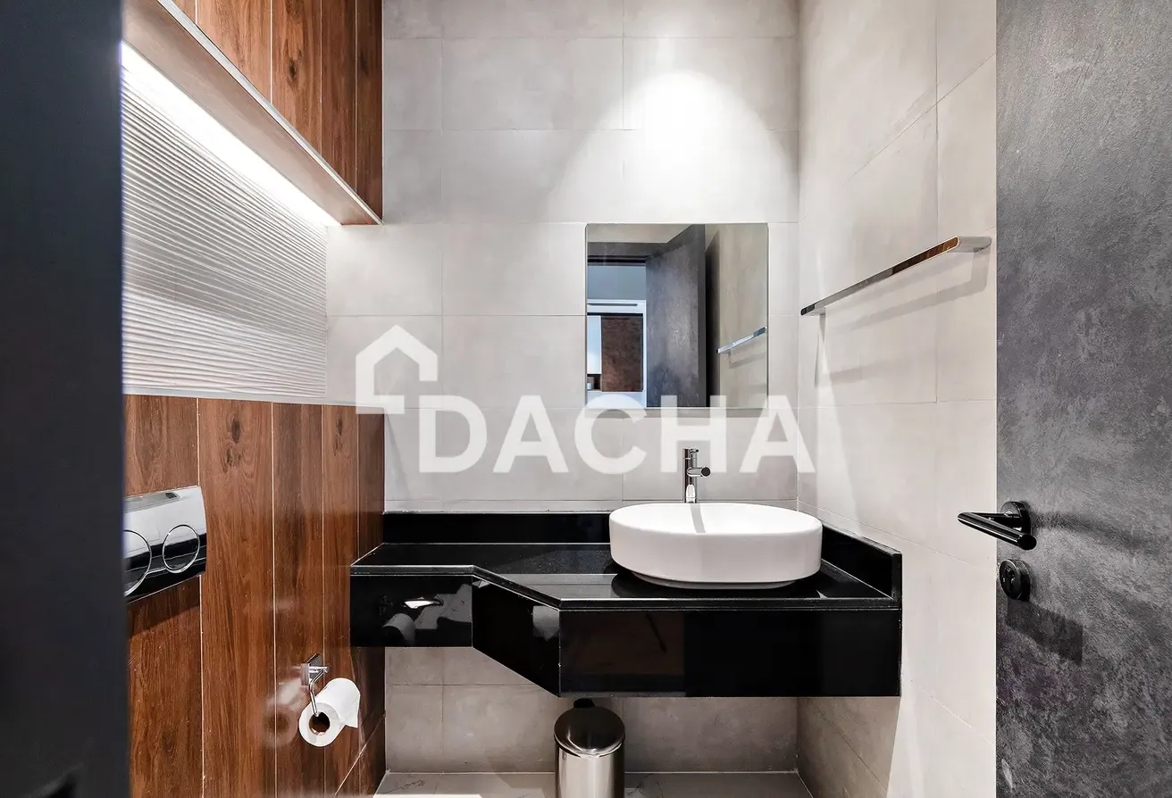 ALL BILLS INCLUDED | CORNER UNIT | MARINA VIEW