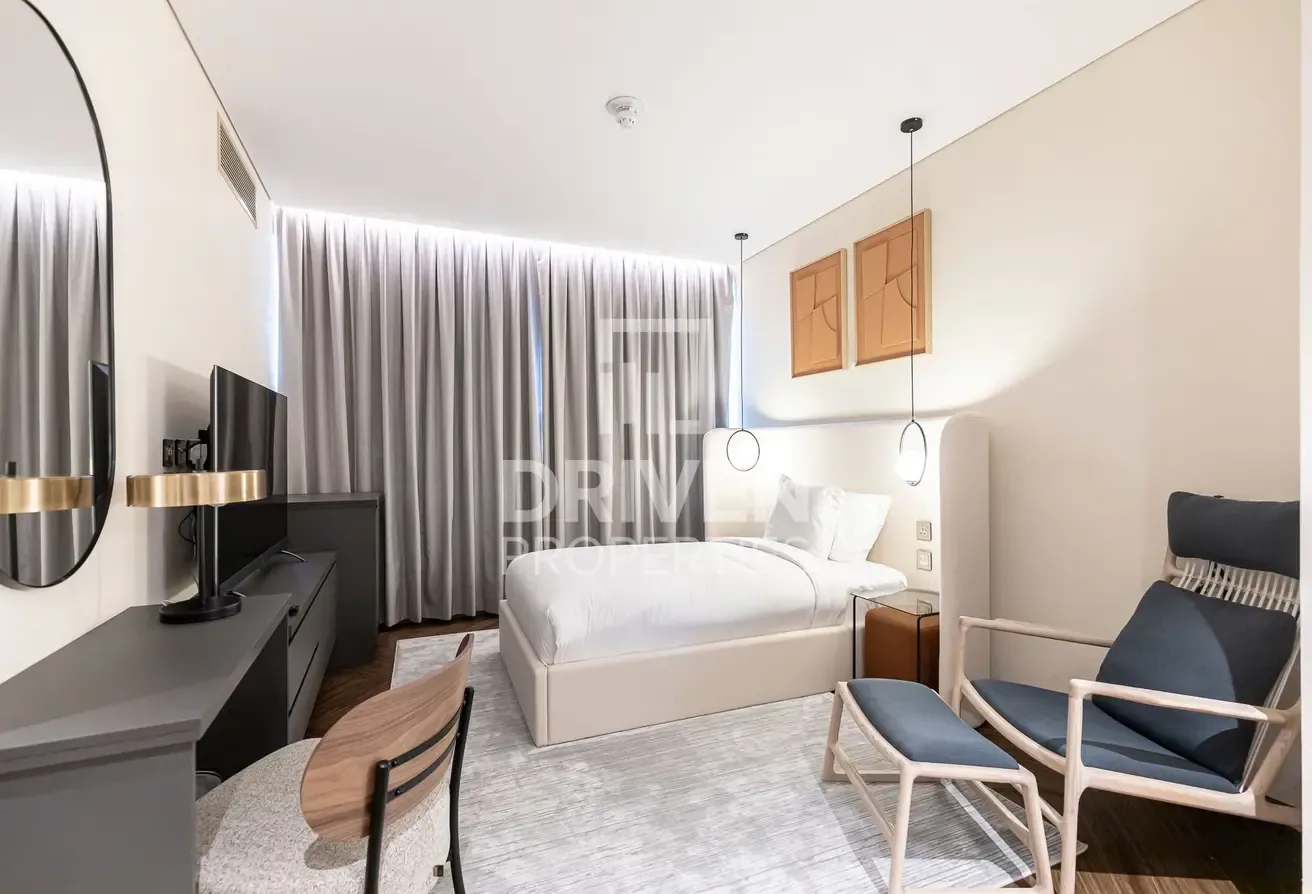 Triplex Penthouse | Furnished | All Bills Included