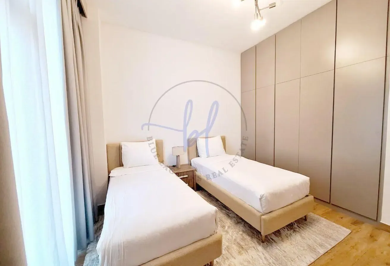 Full Marina View | Luxury living | Bills Included
