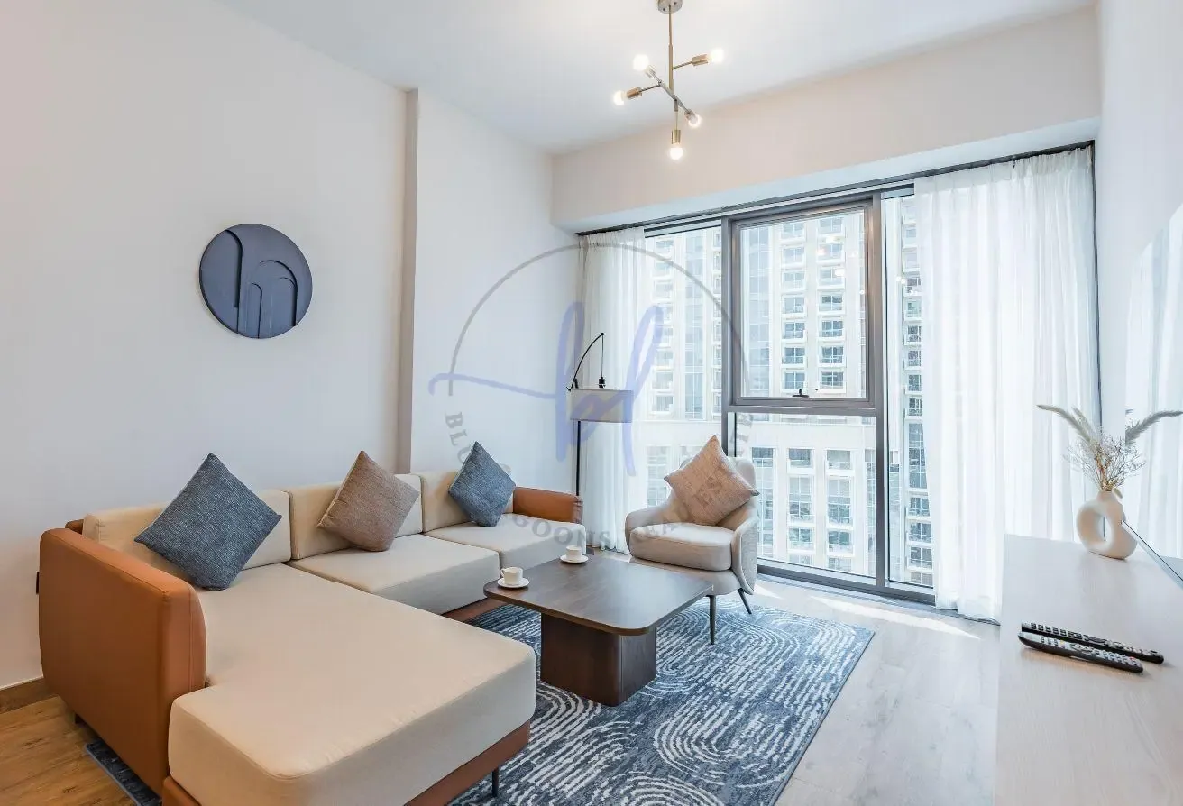 Expansive Marina Vistas | All-Inclusive | Grab now
