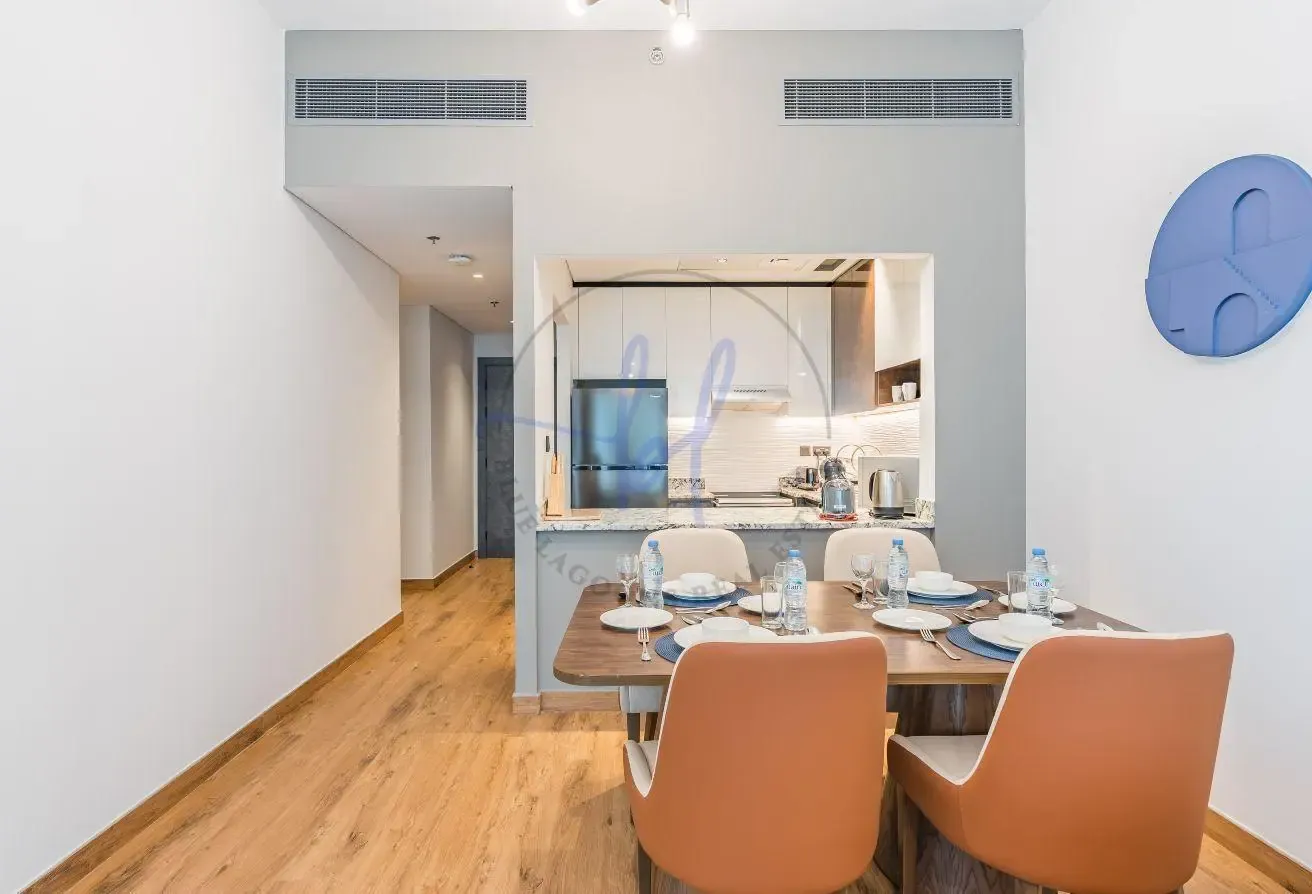 Expansive Marina Vistas | All-Inclusive | Grab now