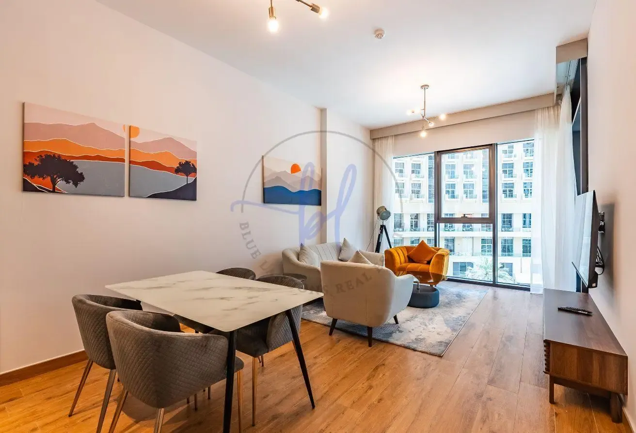 Expansive Marina Vistas | All-Inclusive | Grab now