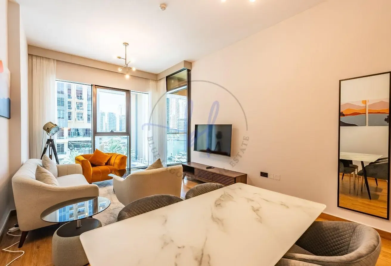 Expansive Marina Vistas | All-Inclusive | Grab now