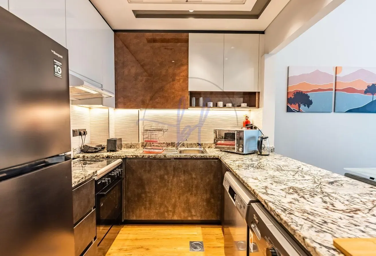 Expansive Marina Vistas | All-Inclusive | Grab now