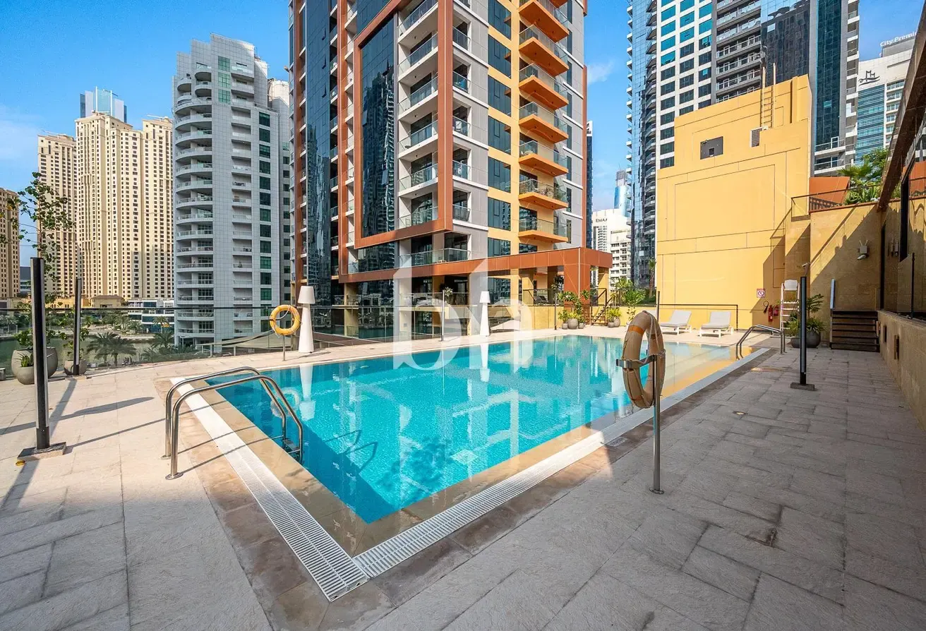 2 Floors plus Rooftop | Furnished | Bills Included