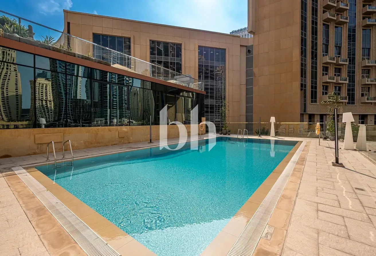 2 Floors plus Rooftop | Furnished | Bills Included
