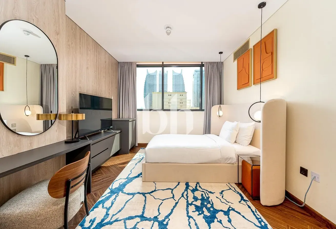 2 Floors plus Rooftop | Furnished | Bills Included