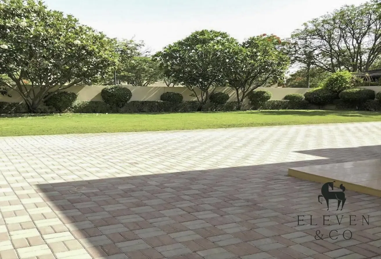 4BR Villa | Large Plot | Private Garden