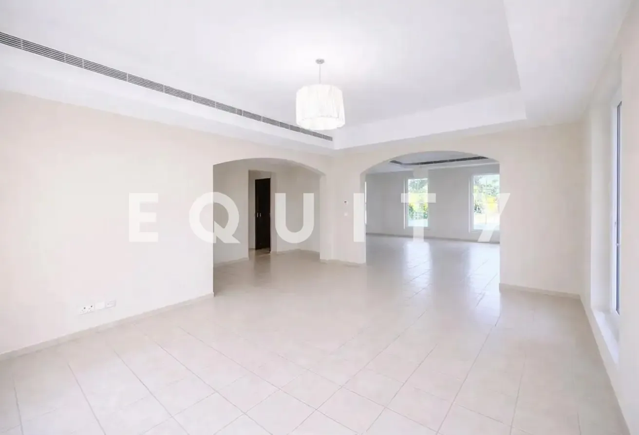 Large Plot | Upgraded | Multiple Options