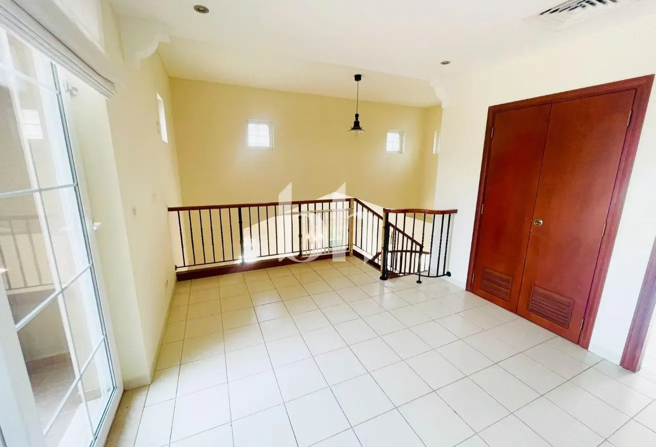 Private Pool | Large Plot | Close to Entrance