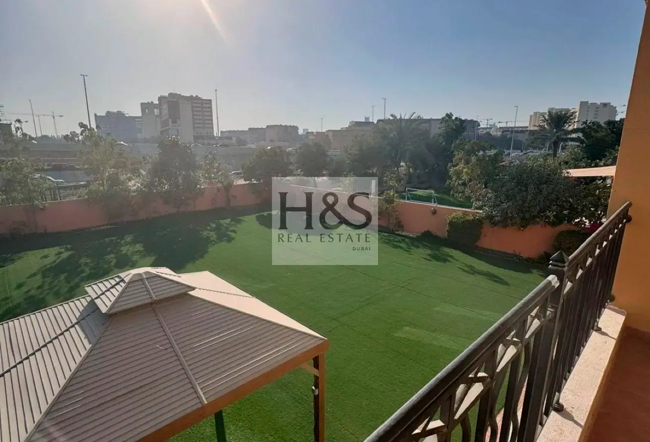 4 Bed | Standalone Villa | Private Garden | Vacant