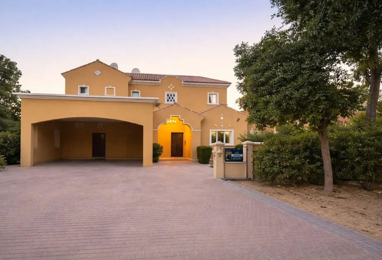 SPACIOUS | WELL MAINTAINED | PRIME LOCATION