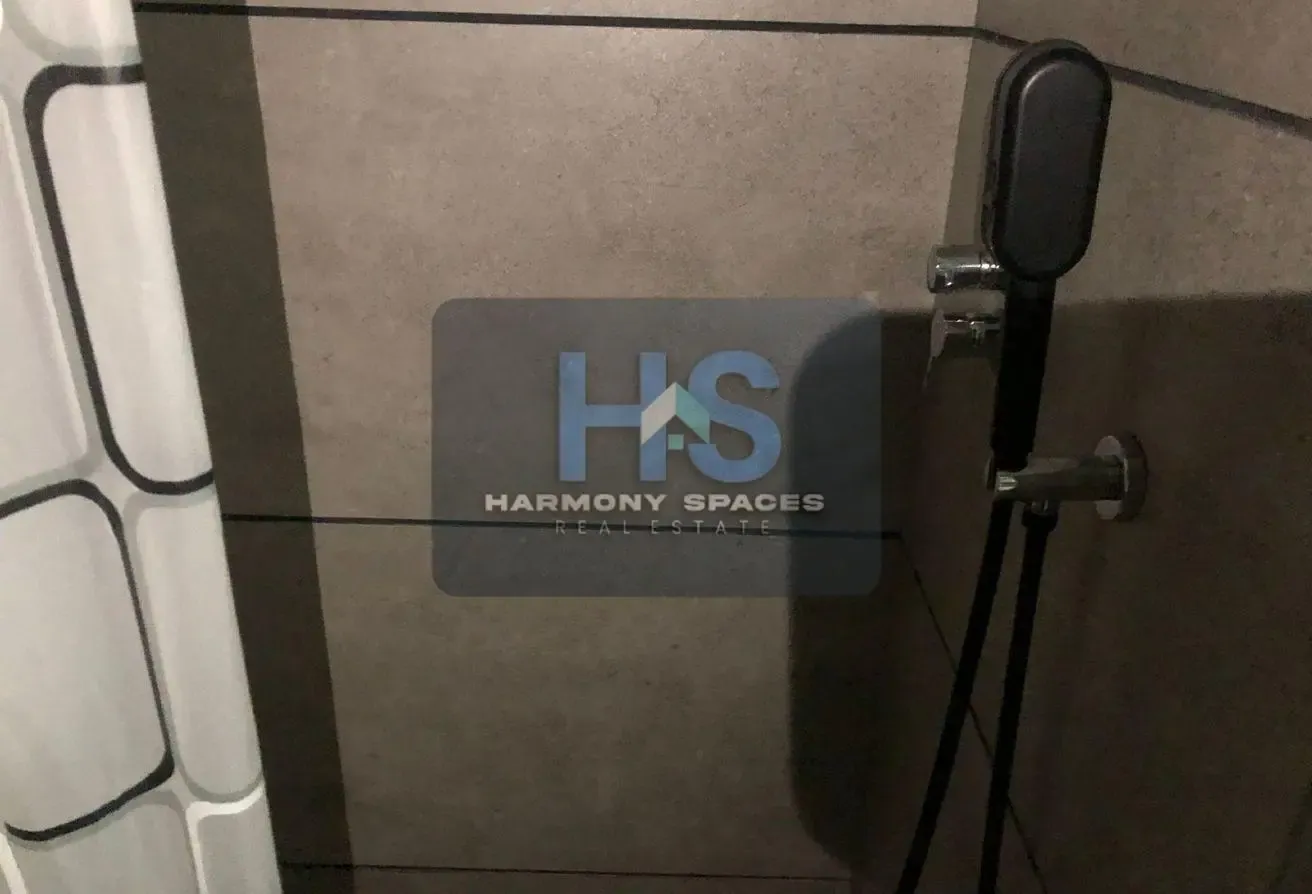 Fully furnished & Spacios Studio | Vacant