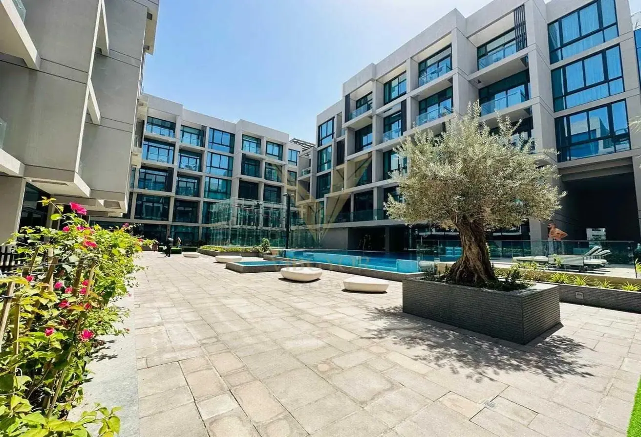 Modern Studio in JVC-Signature Living-12 Payments