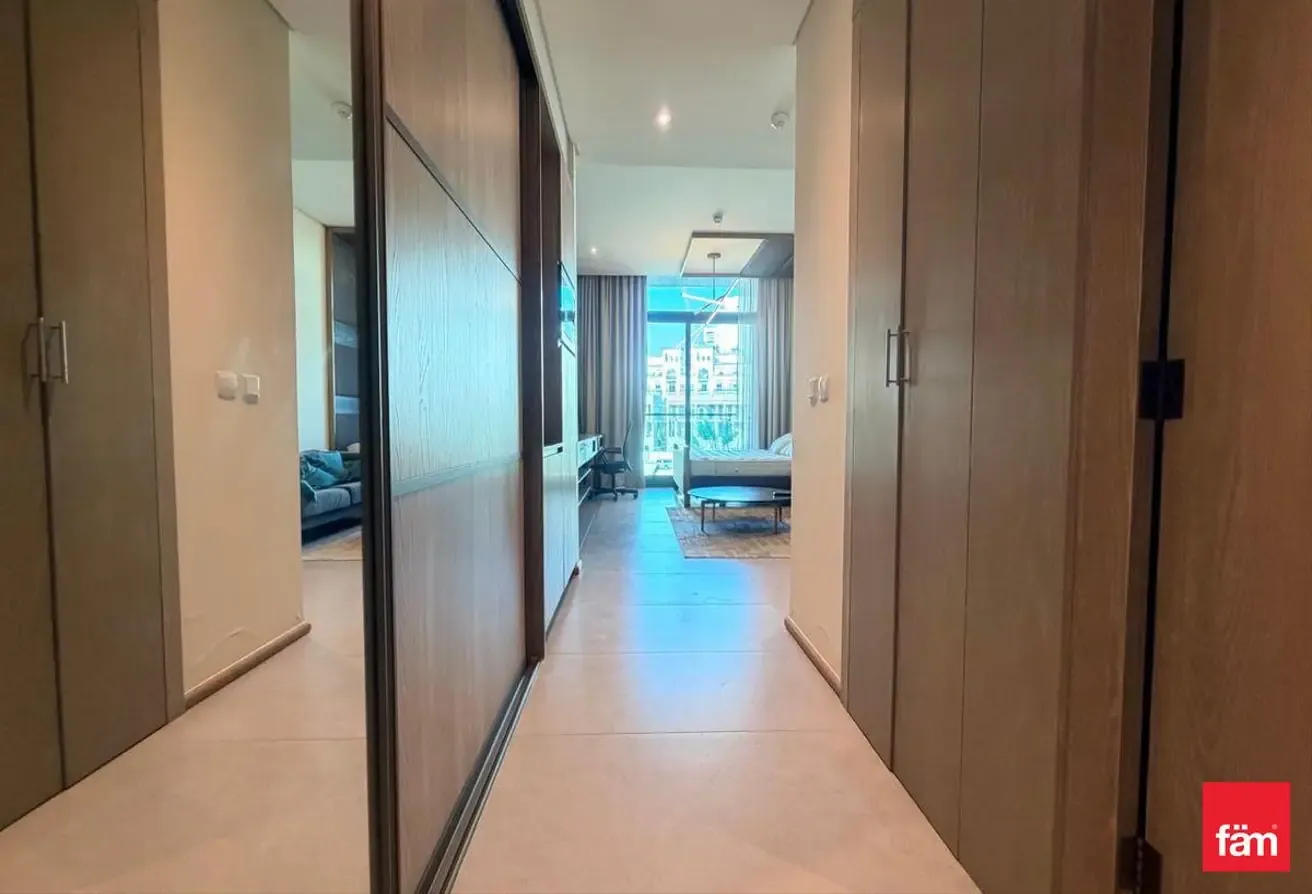 Furnished Studio | Vacant In May | Exclusive
