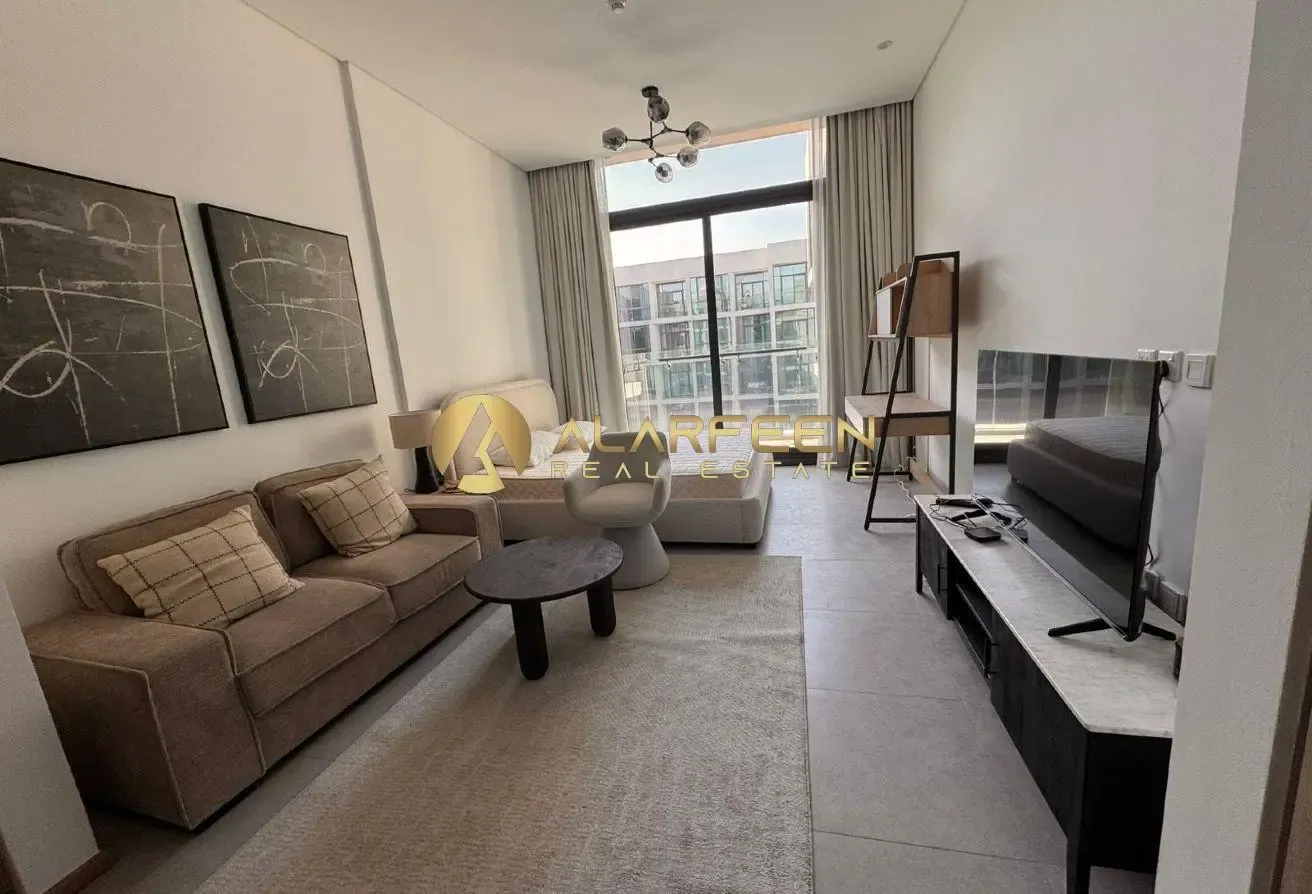 Luxury Living | Fully Furnished | Grab The Key