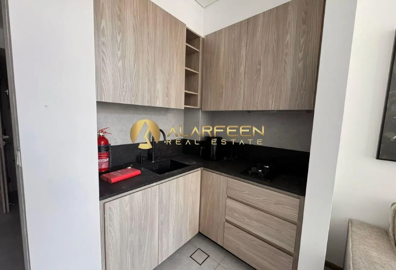 Luxury Living | Fully Furnished | Grab The Key