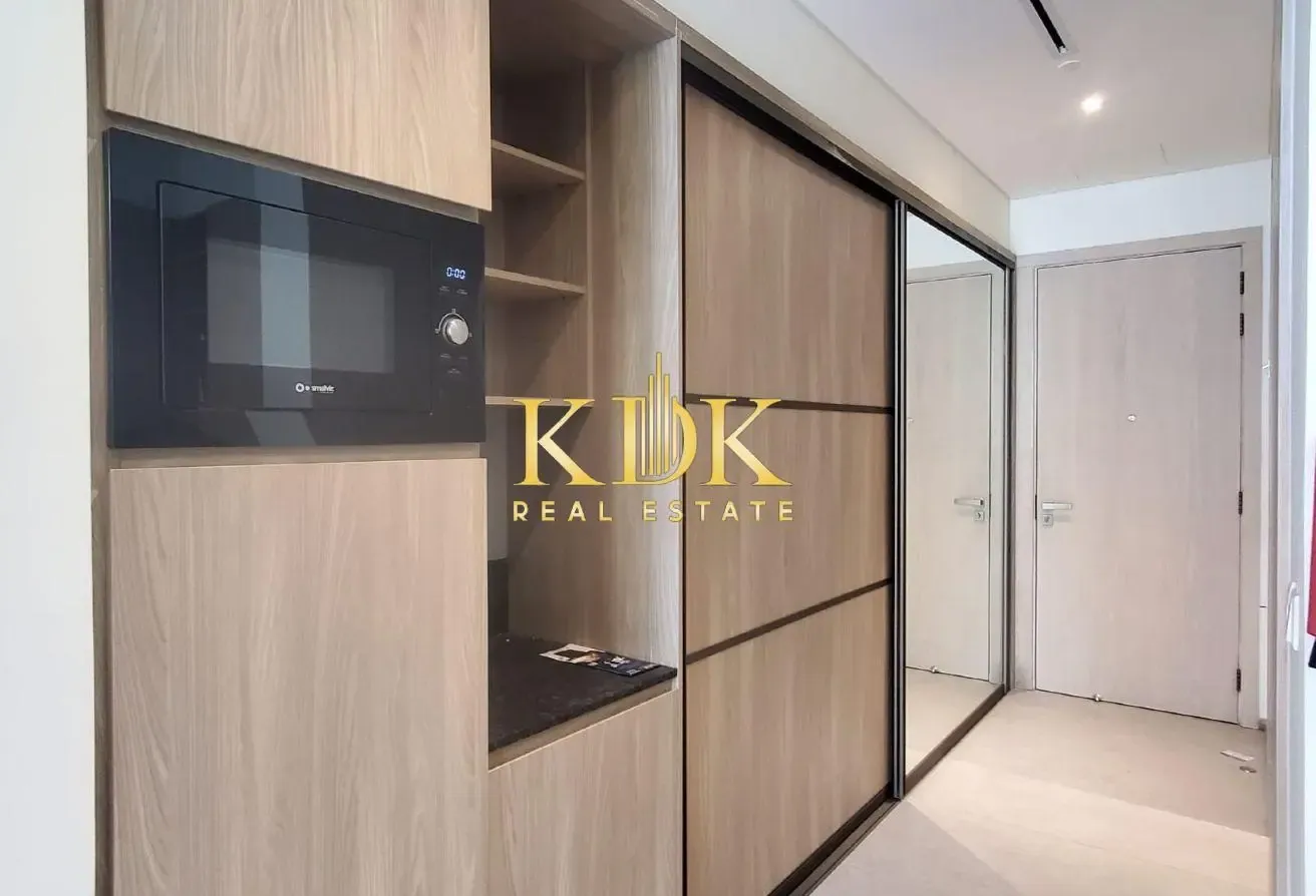 Furnished Studio | Prime Location | Park View