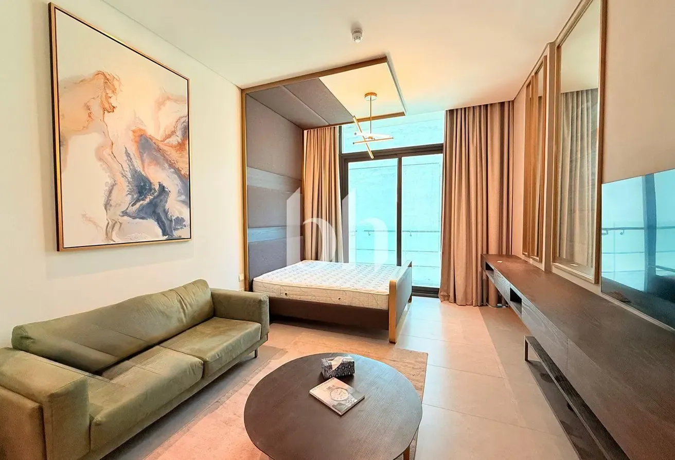 Vacant | Fully Furnished | Courtyard Views