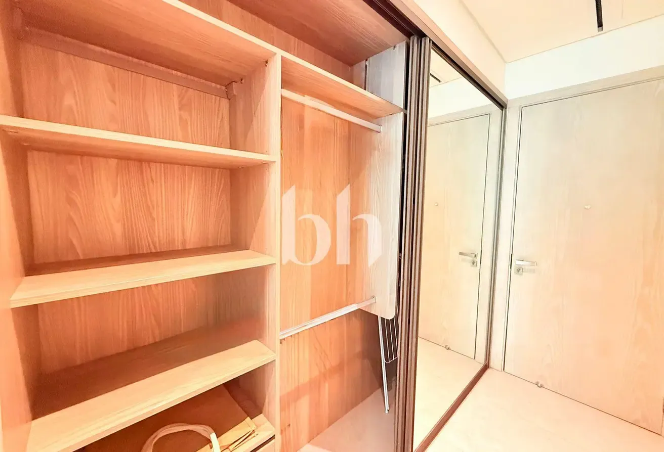 Vacant | Fully Furnished | Courtyard Views