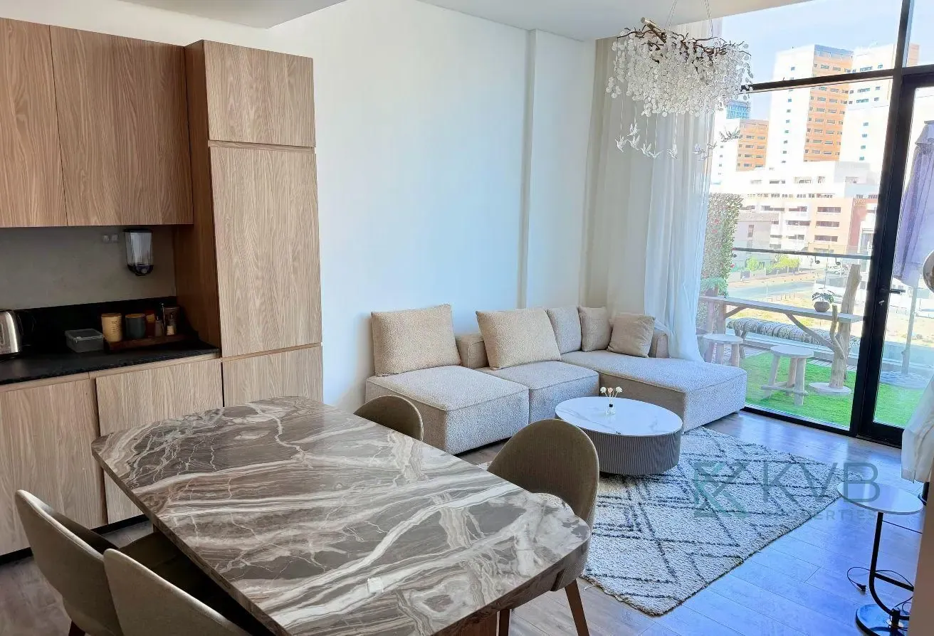 Penthouse | Huge Terrace | Up to 6 cheques