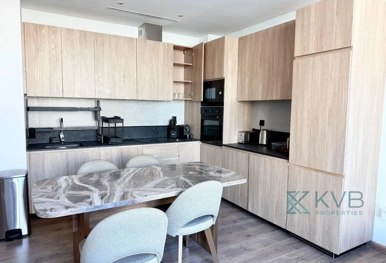 Penthouse | Huge Terrace | Up to 6 cheques