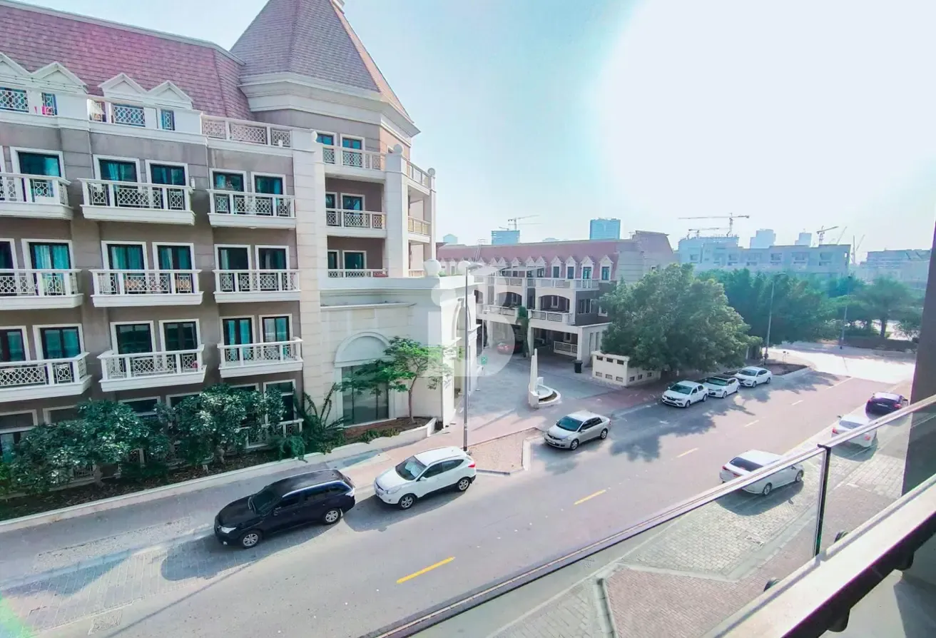 Ideal Price | Fully Furnished | Community view