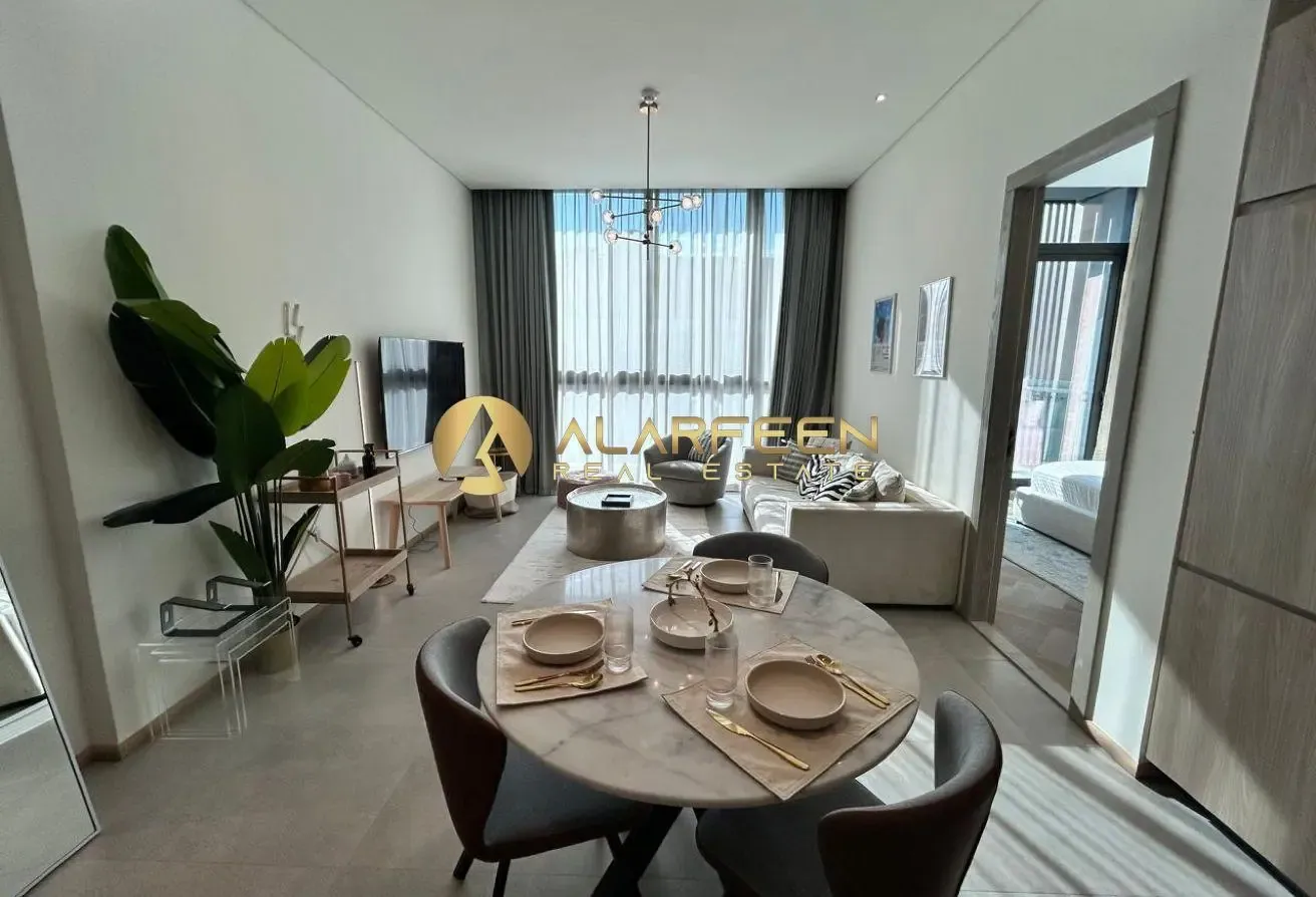 Pool view | fully furnished | Higher floor