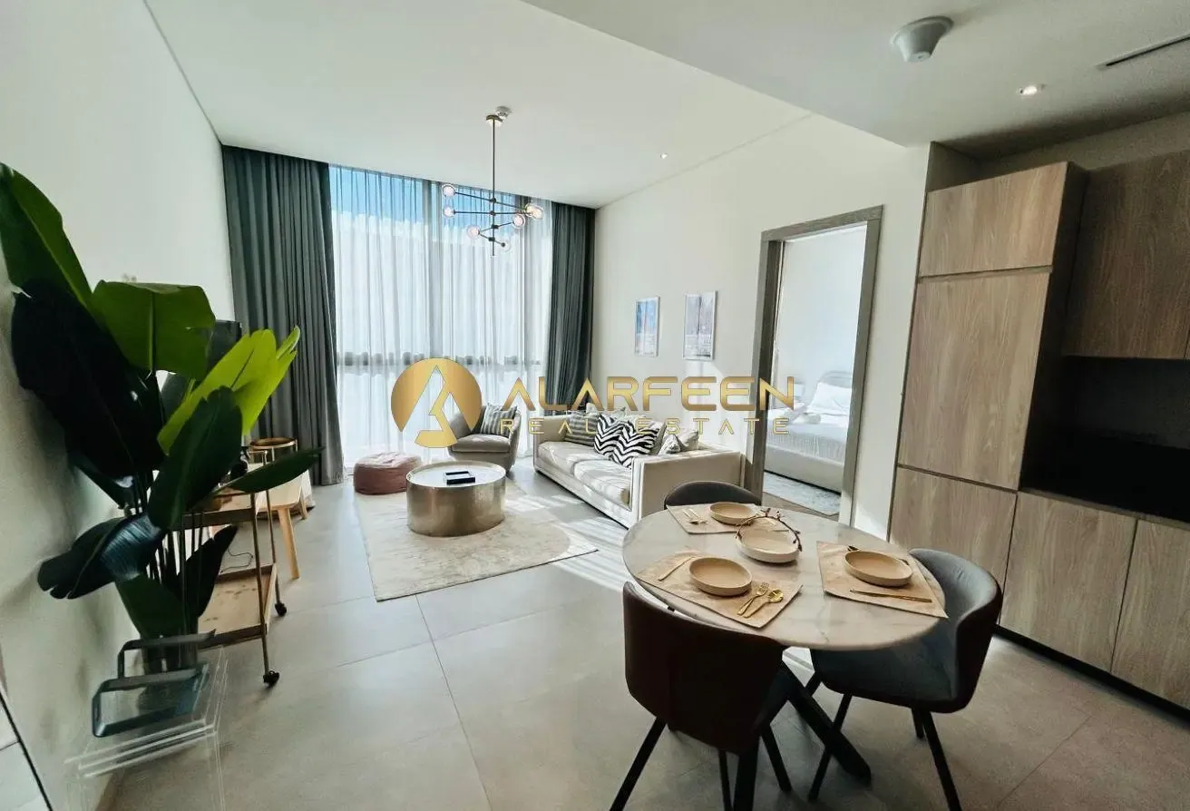 Pool view | fully furnished | Higher floor