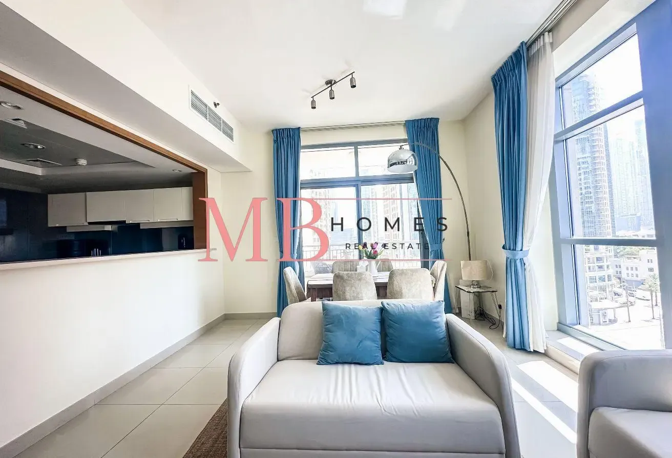 FULLY FURNISHED | FOUNTAIN VIEW | ELEGANT DESIGN