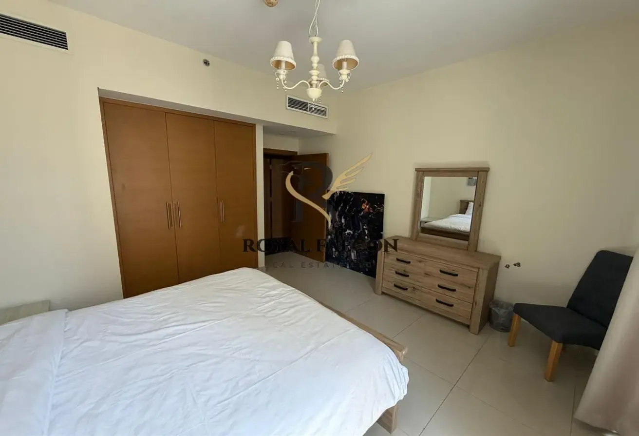 Fully Furnished | Spacious | High Floor