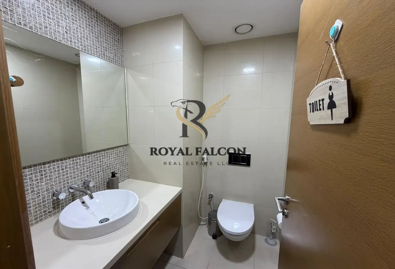Fully Furnished | Spacious | High Floor