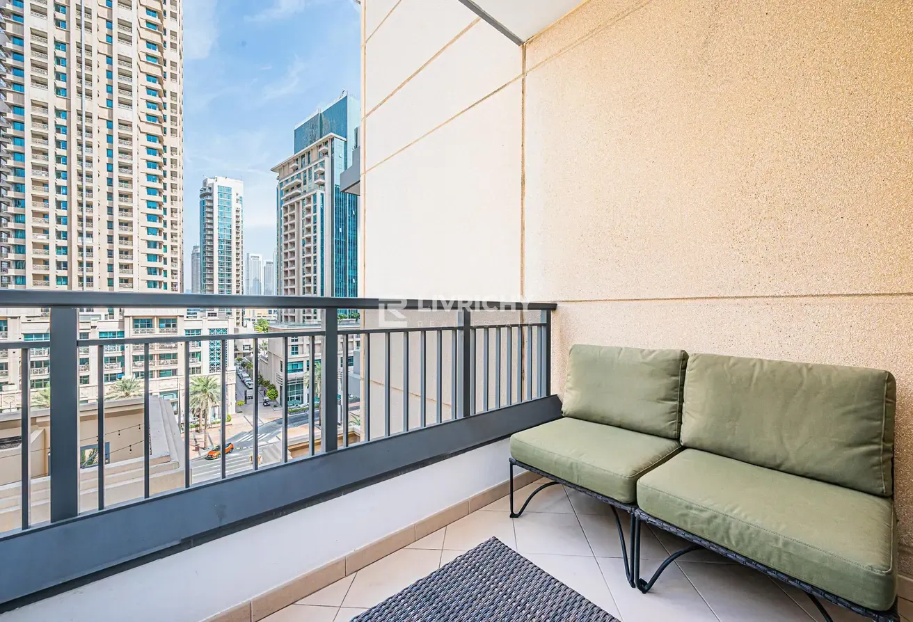 Ready-to-Move | Spacious | Fully Furnished 2BR