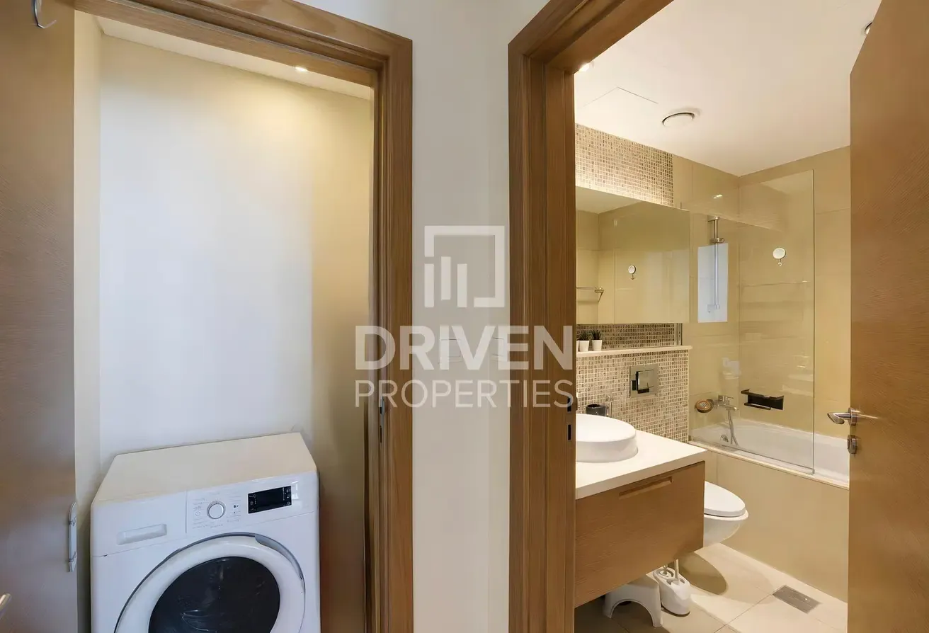 Large Layout | Fully Furnished | Elegant Apartment