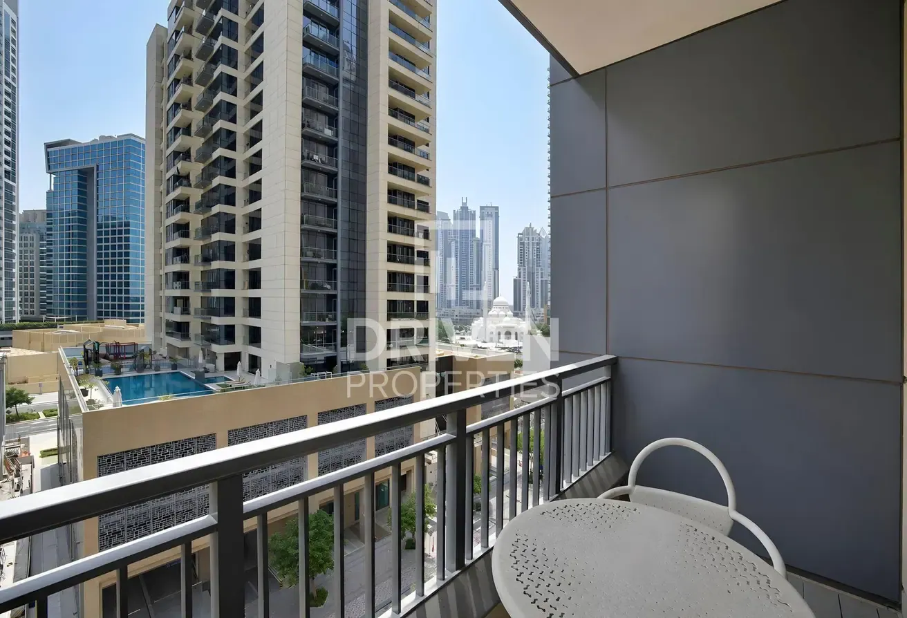 Large Layout | Fully Furnished | Elegant Apartment