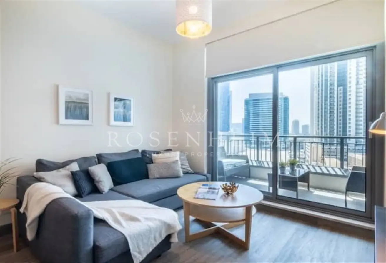 Fully Furnished | Middle Floor |  Multiple Cheques