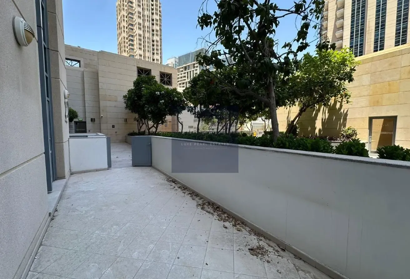 Fully Furnished | Large Terrace | 1BR+Study